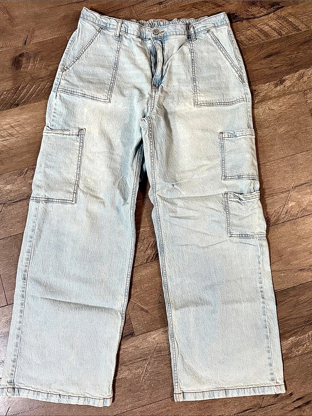 No Boundaries Women's Cargo Jeans in Blue Size XL (16-18) Like New